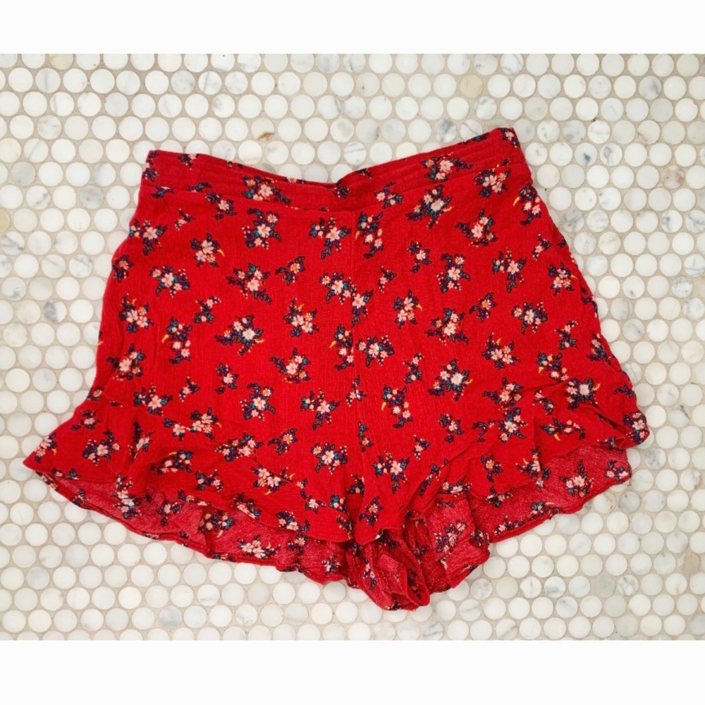 American Eagle Flowy Floral Shorts